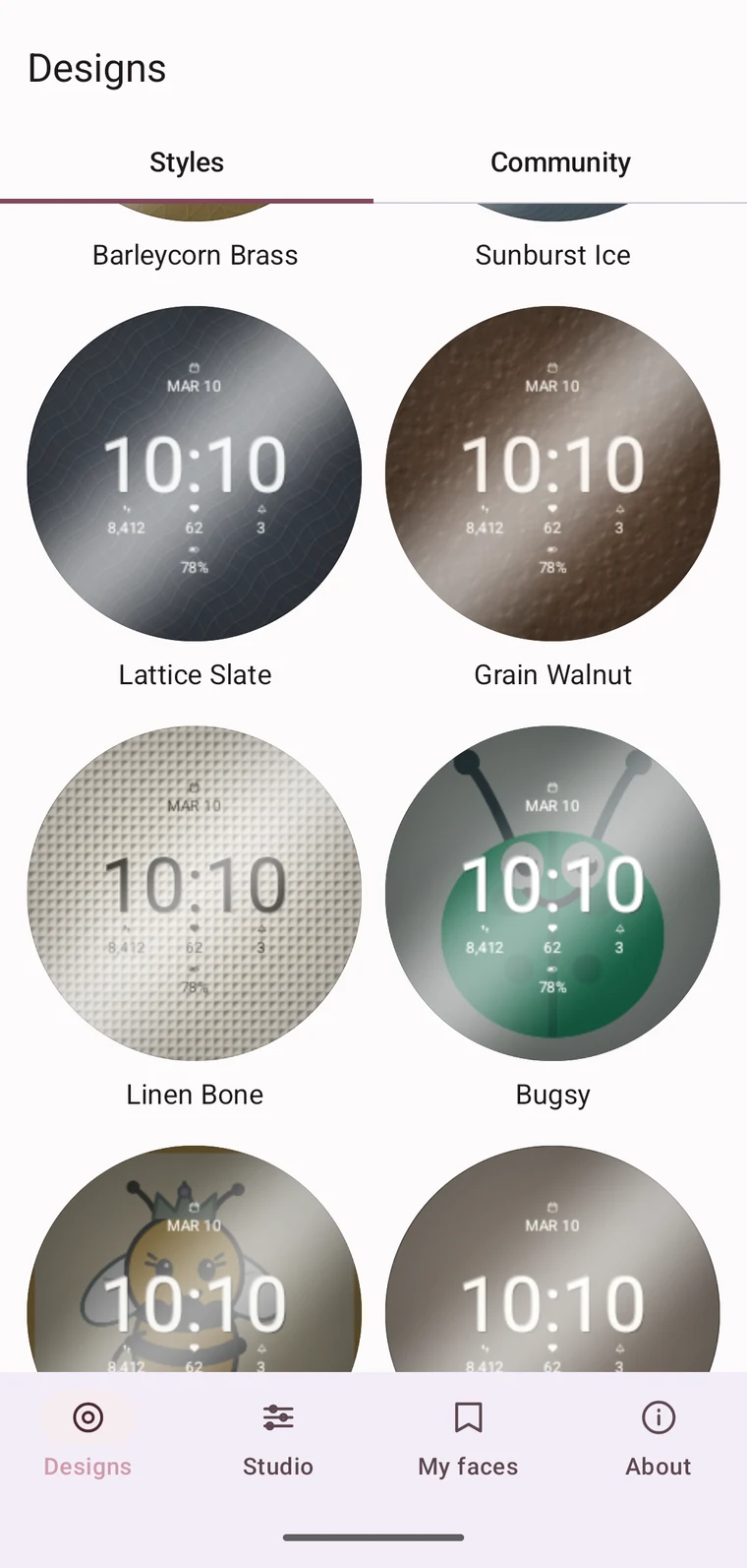 The Designs tab showing Linen Bone, the Bugsy dial, the Queen Bee dial and Flat in light mode
